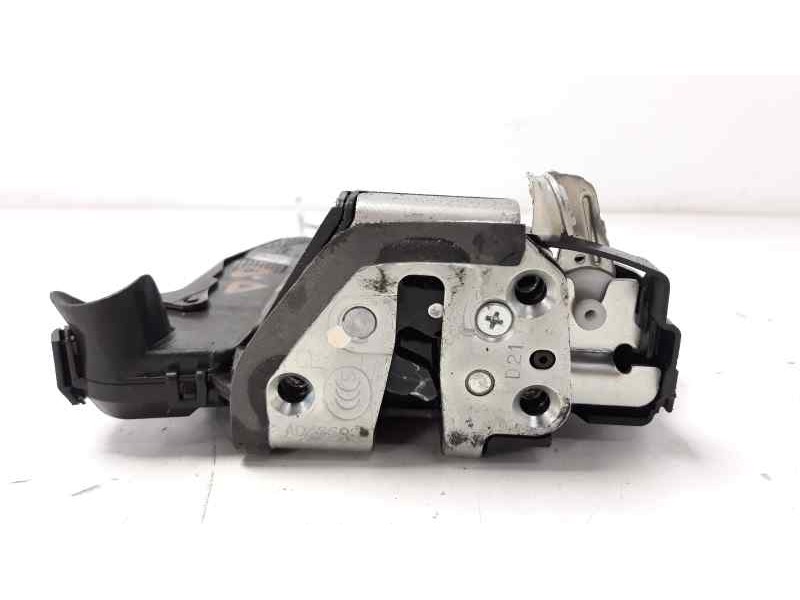 Recambio de cerradura puerta delantera derecha para toyota verso advance referencia OEM IAM   