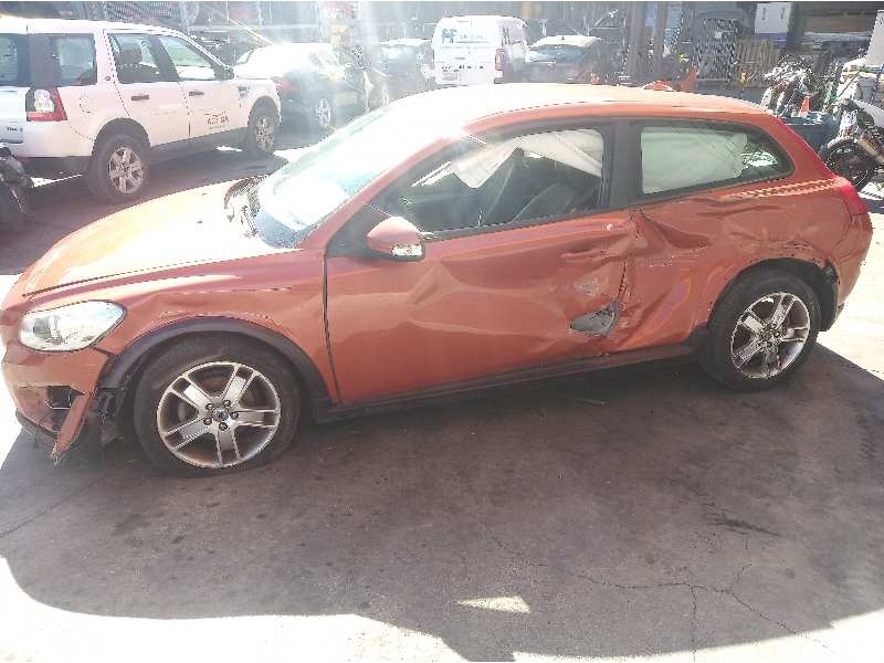 volvo c30 del año 2010