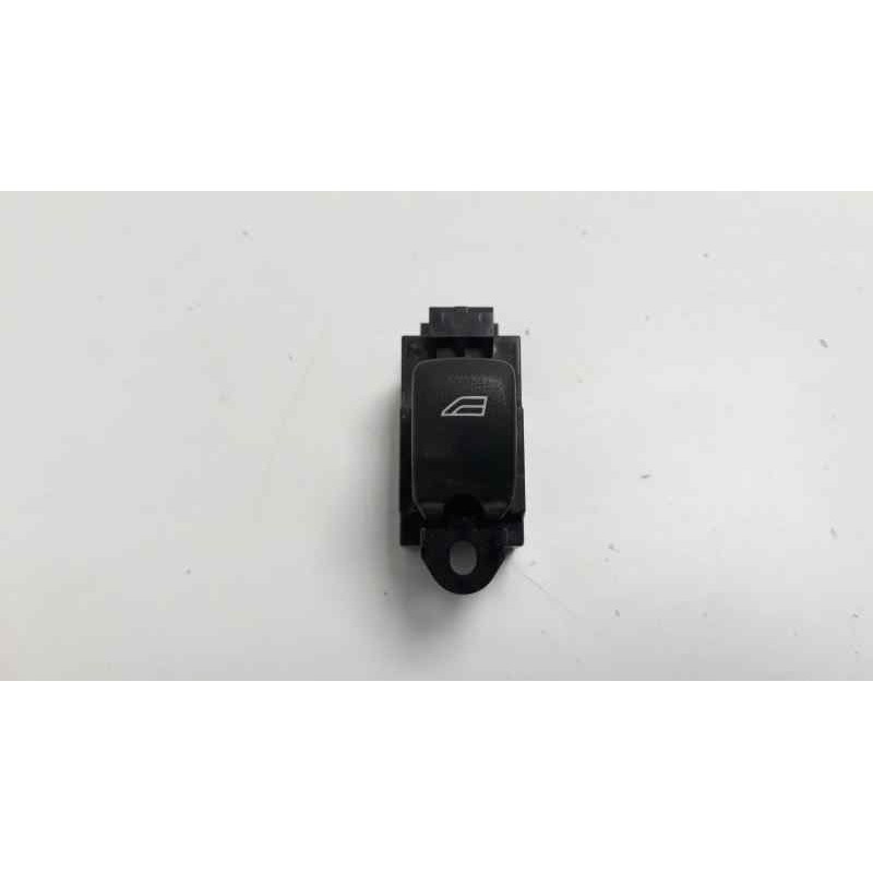 Recambio de mando elevalunas delantero derecho para volvo v50 familiar 2.0 d momentum referencia OEM IAM 31272012  
