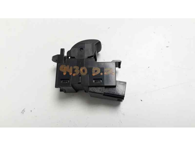 Recambio de mando elevalunas delantero derecho para volvo v50 familiar 2.0 d momentum referencia OEM IAM 31272012  