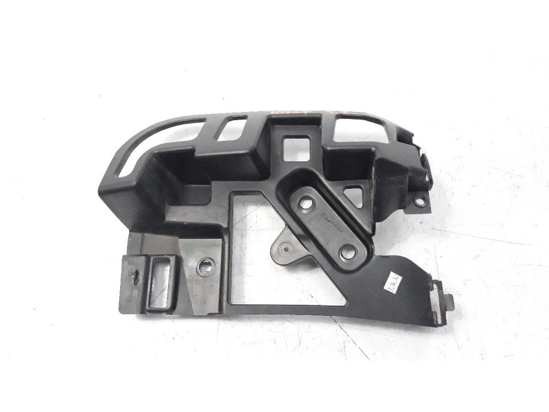 Recambio de molduras traseras para peugeot 5008 1.5 blue-hdi fap referencia OEM IAM 9814616280  