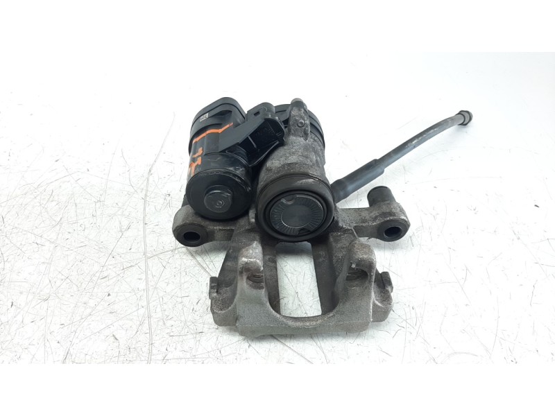 Recambio de pinza de freno trasera izquierda para seat leon sportstourer (kl8) referencia OEM IAM 5R3615405  