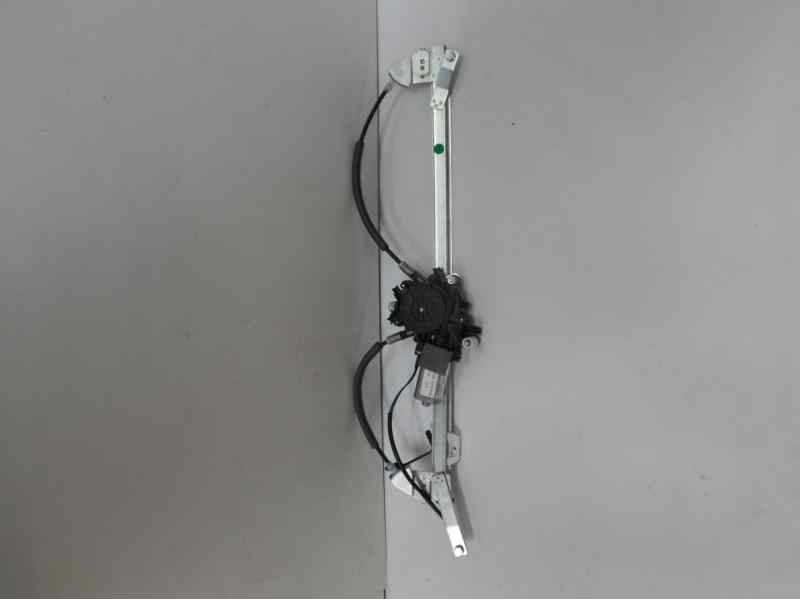 Recambio de elevalunas delantero izquierdo para renault trafic caja cerrada (ab 4.01) referencia OEM IAM 7700311820 115555 RT41A