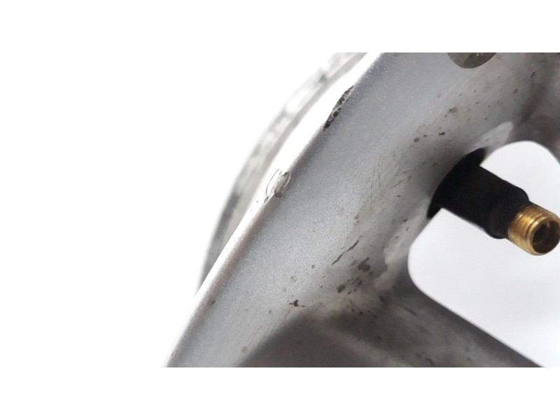 Recambio de llanta para ssangyong rodius 2.0 td cat referencia OEM IAM 17PULGADAS 4173021600 