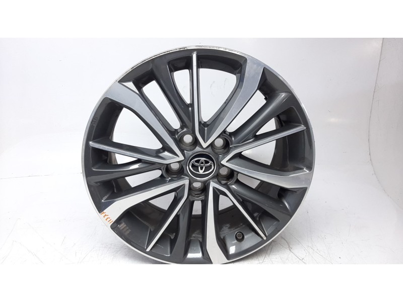 Recambio de llanta para toyota avensis 1.8 16v cat referencia OEM IAM HL8104  