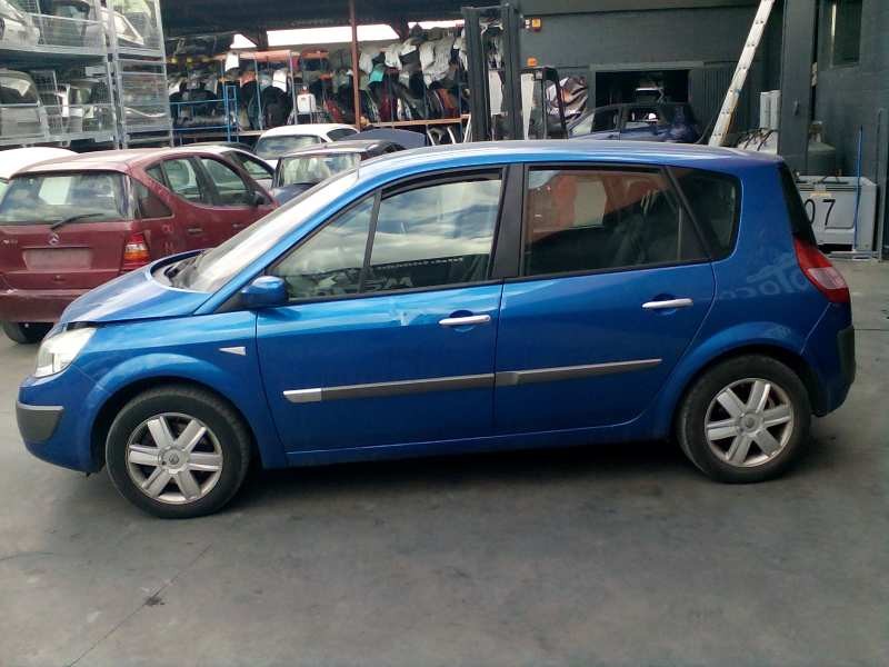 renault scenic ii del año 2004
