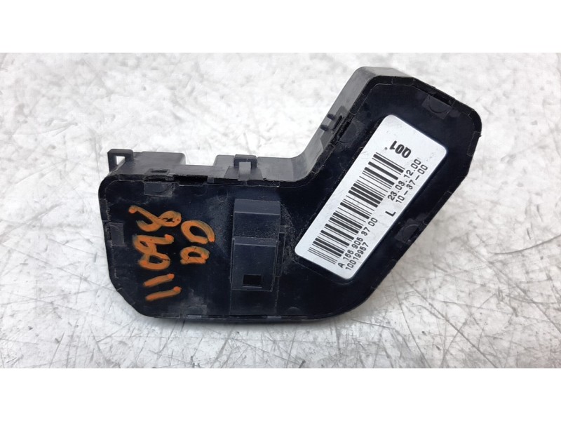 Recambio de mando asiento delantero derecho para mercedes-benz clase m (w166) ml 250 bluetec (166.004) referencia OEM IAM A16690