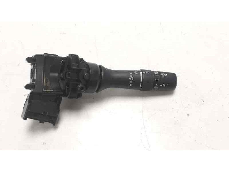 Recambio de mando limpia para toyota verso advance referencia OEM IAM 0521017F525  