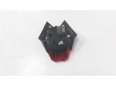 Recambio de piloto trasero central para triumph street triple street triple r referencia OEM IAM T2700631   2