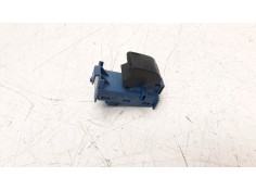 Recambio de mando elevalunas delantero derecho para toyota avensis 1.8 16v cat referencia OEM IAM 8481005080   2
