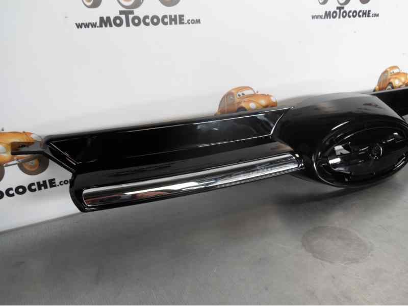 Recambio de rejilla delantera para ford focus lim. (cb8) referencia OEM IAM 1719227 107105005 FD4282001