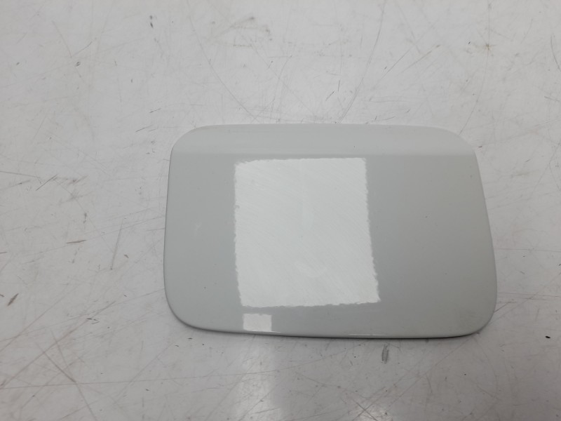 Recambio de tapa exterior combustible para bmw serie 3 berlina (e90) 320d referencia OEM IAM 16117203753  