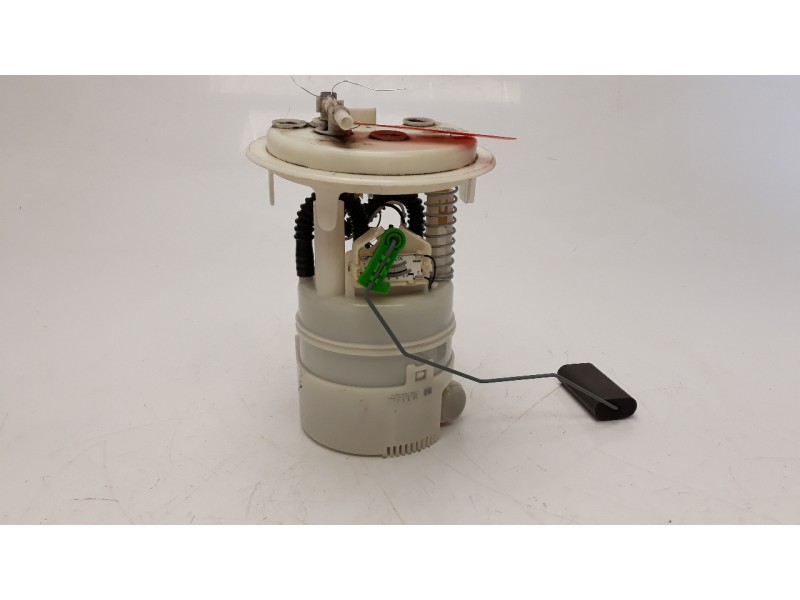 Recambio de bomba combustible para peugeot 308 1.6 16v referencia OEM IAM 9681234180 CGF220107HQ 