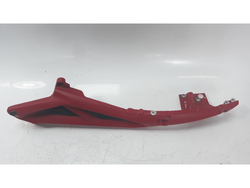 Recambio de subchasis trasero para triumph street triple street triple r referencia OEM IAM T2070539  
