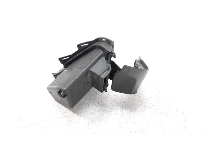 Recambio de guantera para kymco g-dink 125 referencia OEM IAM 81124ACD5E000  