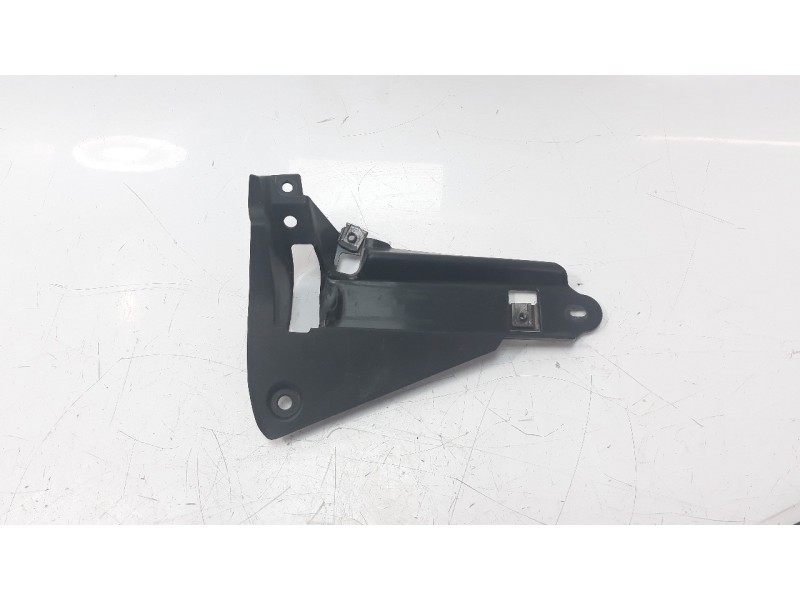 Recambio de calandra delantera de radiador para triumph street triple street triple r referencia OEM IAM 2309162  