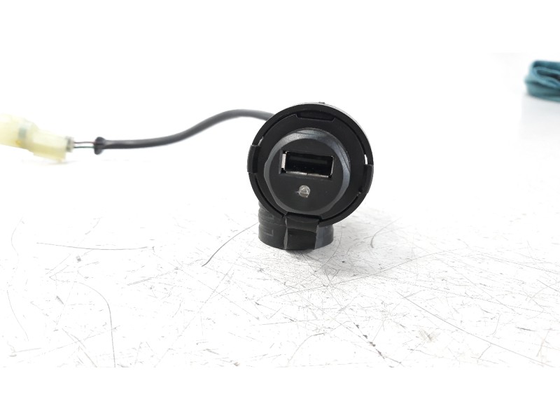 Recambio de modulo electronico para kymco g-dink 125 referencia OEM IAM 38900ACD6E00  
