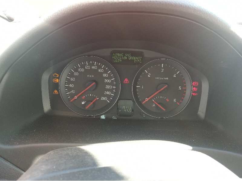 volvo c30 del año 2010