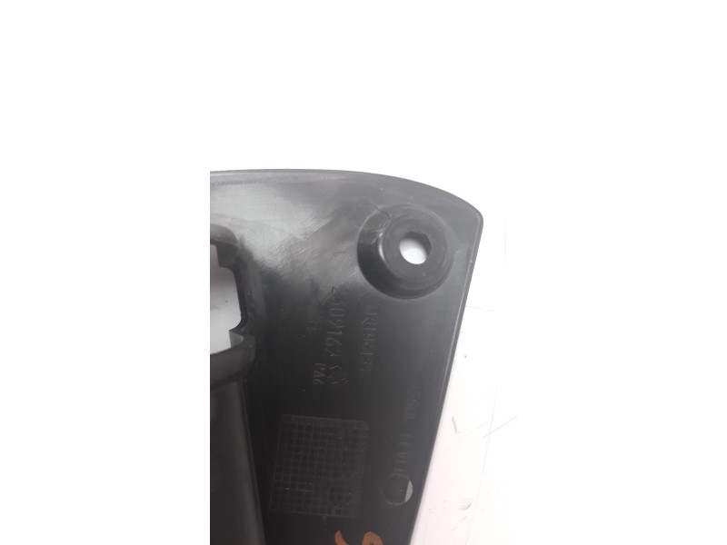 Recambio de calandra delantera de radiador para triumph street triple street triple r referencia OEM IAM 2309162  