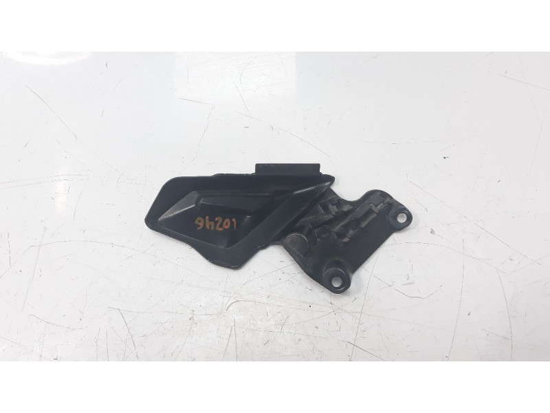 Recambio de moldura para triumph street triple street triple r referencia OEM IAM 2309221  