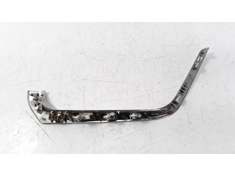 Recambio de moldura para peugeot 5008 1.5 blue-hdi fap referencia OEM IAM GEO037607  