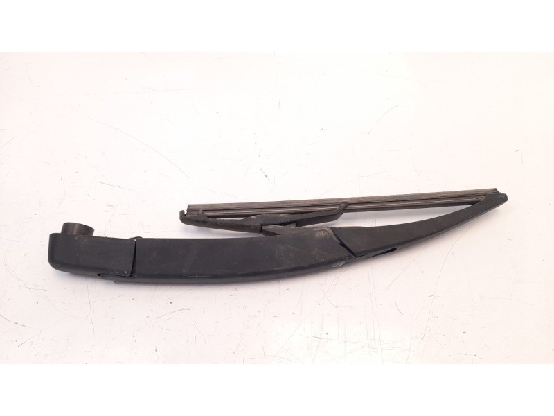 Recambio de brazo limpia trasero para citroen c4 cactus shine referencia OEM IAM 9601666480  