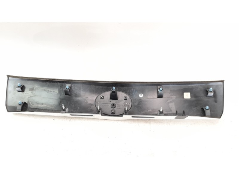 Recambio de moldura para toyota prius+ 1.8 16v (híbrido) referencia OEM IAM 7680147140  