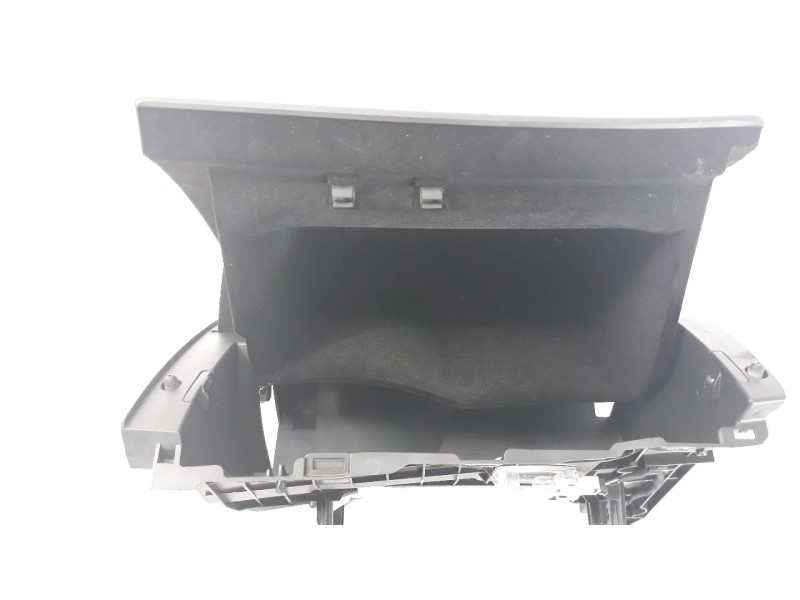 Recambio de guantera para infiniti q30 2.2d sport referencia OEM IAM 685005DF0A  