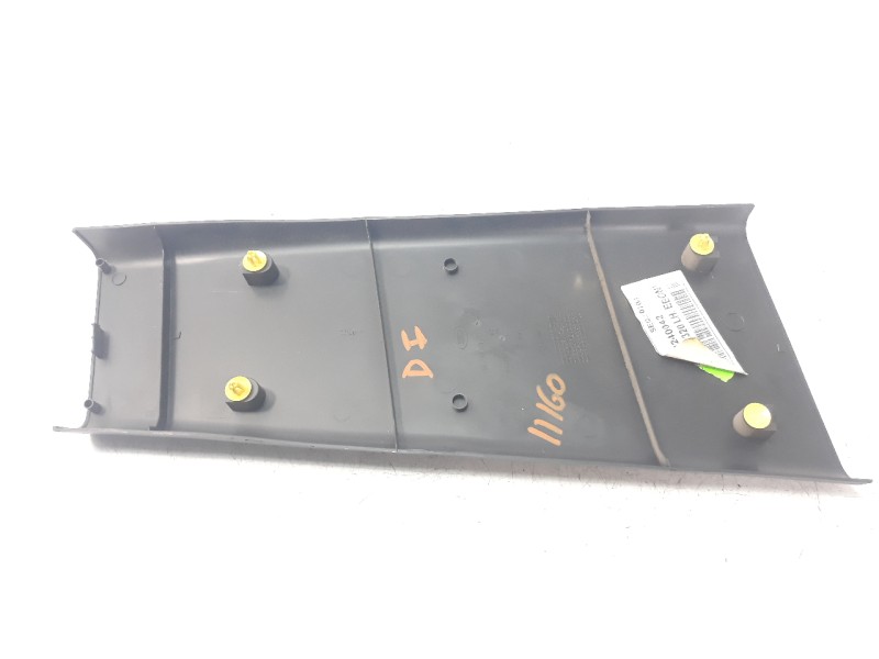Recambio de moldura para land rover range rover sport 3.0 td v6 cat referencia OEM IAM 632240042  