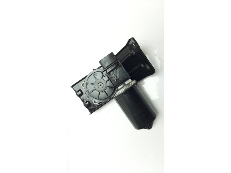 Recambio de motor limpia delantero para ssangyong rodius 2.0 td cat referencia OEM IAM 8611021001  