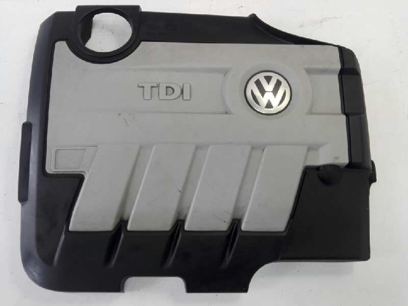 Recambio de tapa motor para volkswagen golf vii lim. referencia OEM IAM 04L1039250  
