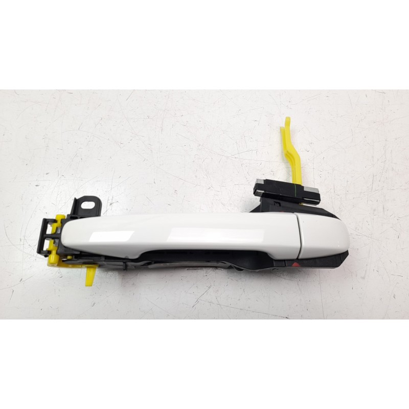 Recambio de maneta exterior trasera izquierda para toyota avensis 1.8 16v cat referencia OEM IAM 6921105918  