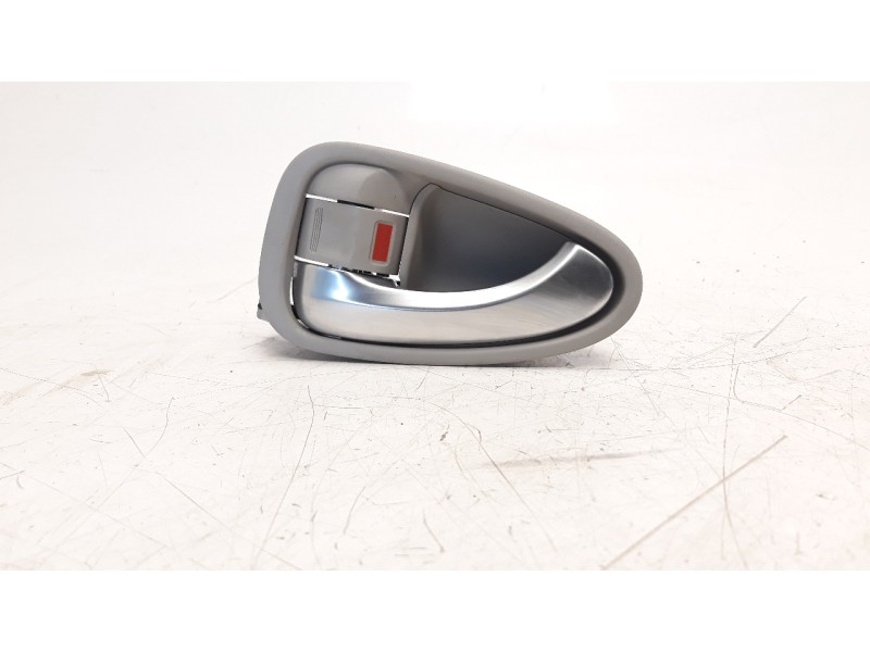 Recambio de maneta interior trasera izquierda para toyota avensis 1.8 16v cat referencia OEM IAM 6920605051  