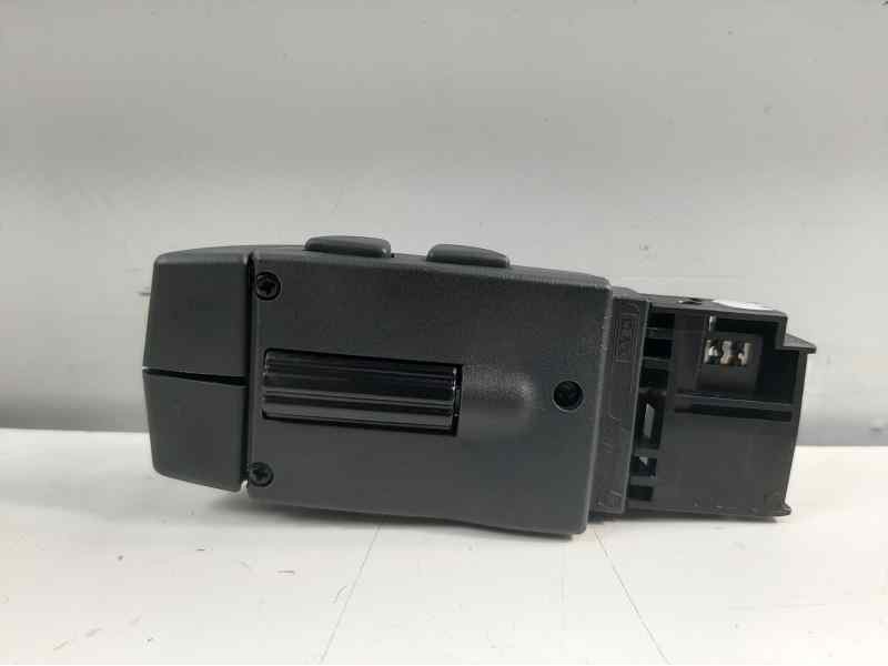 Recambio de mando multifuncion para renault clio iv dynamique referencia OEM IAM 255522448R  