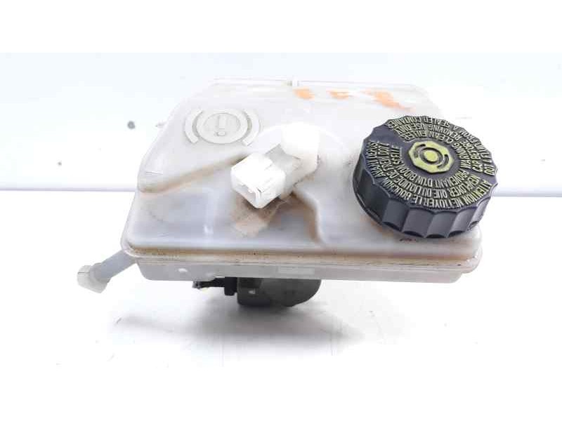 Recambio de bomba freno para peugeot 206 berlina 1.9 diesel referencia OEM IAM 03350384281  