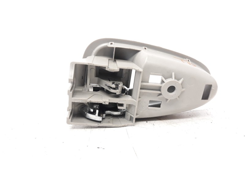Recambio de maneta interior trasera derecha para toyota avensis 1.8 16v cat referencia OEM IAM 6920505051  