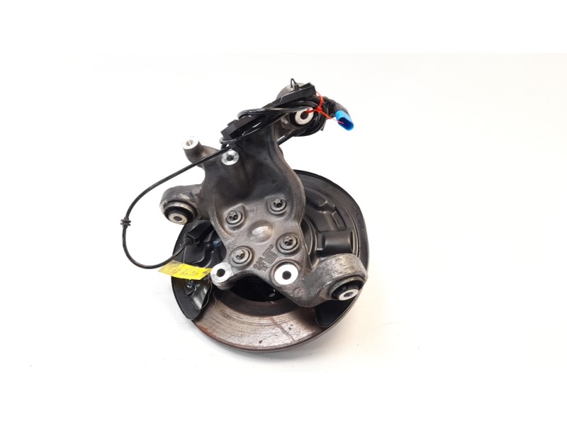 Recambio de mangueta trasera izquierda para infiniti q30 2.2d sport referencia OEM IAM 2460306  