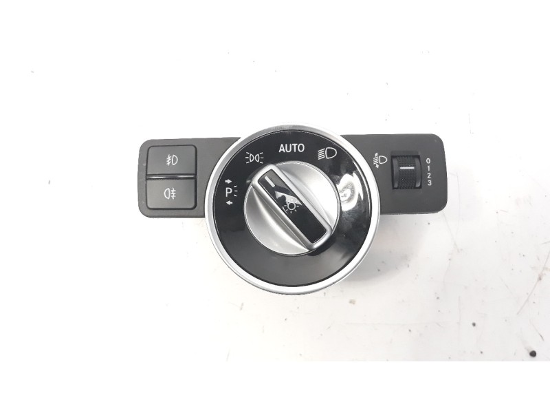 Recambio de mando luces para infiniti q30 2.2d sport referencia OEM IAM A2049053003  