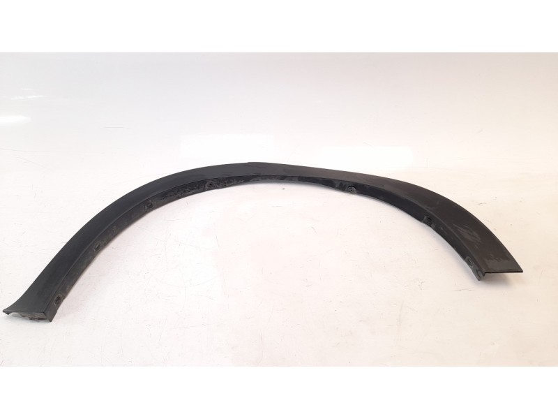 Recambio de aletin trasero izquierdo para bmw x5 (e70) 3.0d referencia OEM IAM 51777158425  