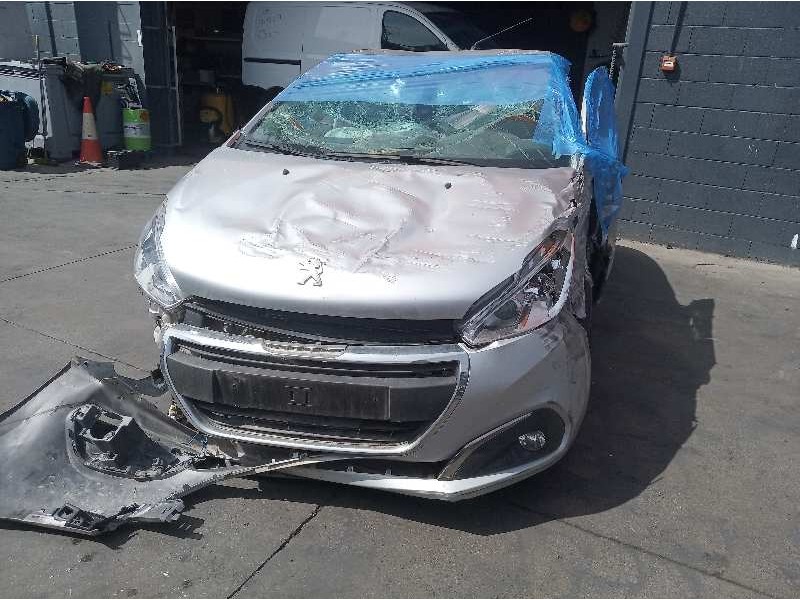 peugeot 208 del año 2017