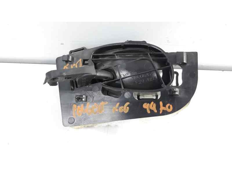 Recambio de maneta interior delantera derecha para peugeot 206 berlina 1.9 diesel referencia OEM IAM 9623698077  