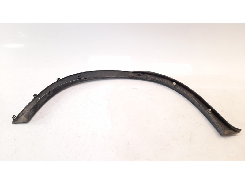Recambio de aletin trasero izquierdo para bmw x5 (e70) 3.0d referencia OEM IAM 51777158425  