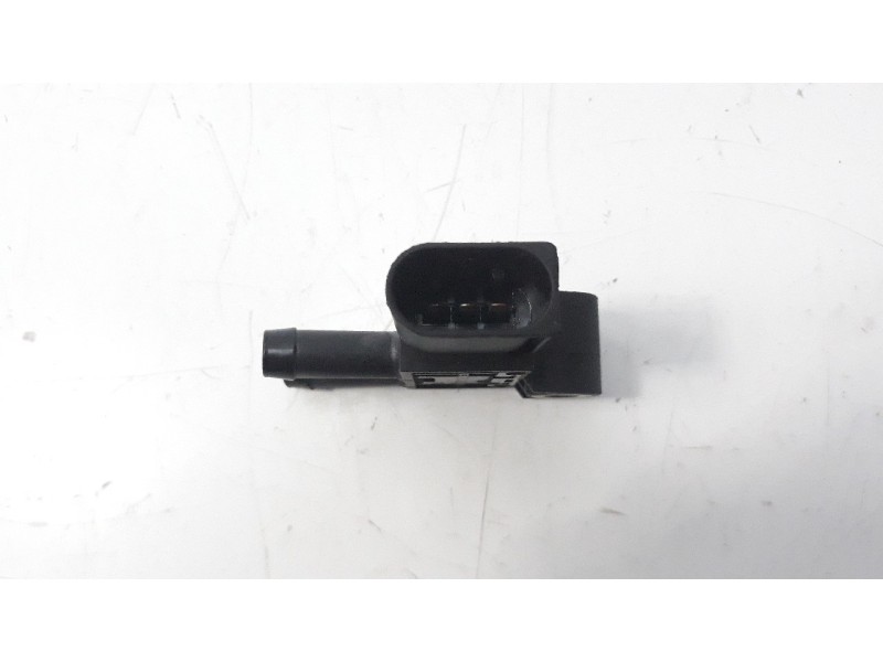 Recambio de valvula aire adicional para infiniti q30 2.2d sport referencia OEM IAM A0071536028 0281006066 