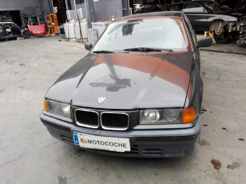 bmw serie 3 berlina (e36) del año 1993