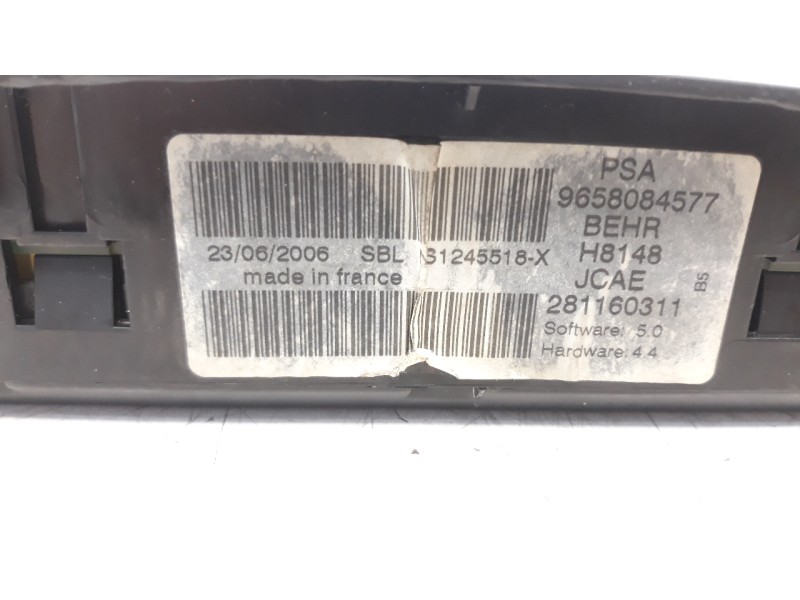 Recambio de mando climatizador para citroen c4 berlina 1.6 16v hdi referencia OEM IAM 9658084577  