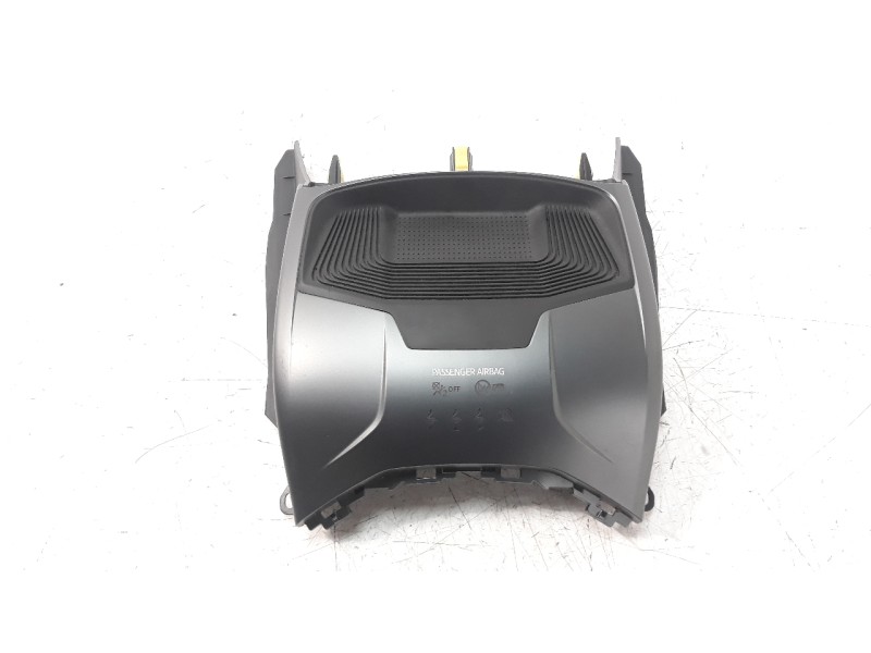 Recambio de pantalla multifuncion para toyota avensis 1.8 16v cat referencia OEM IAM 5880405250  
