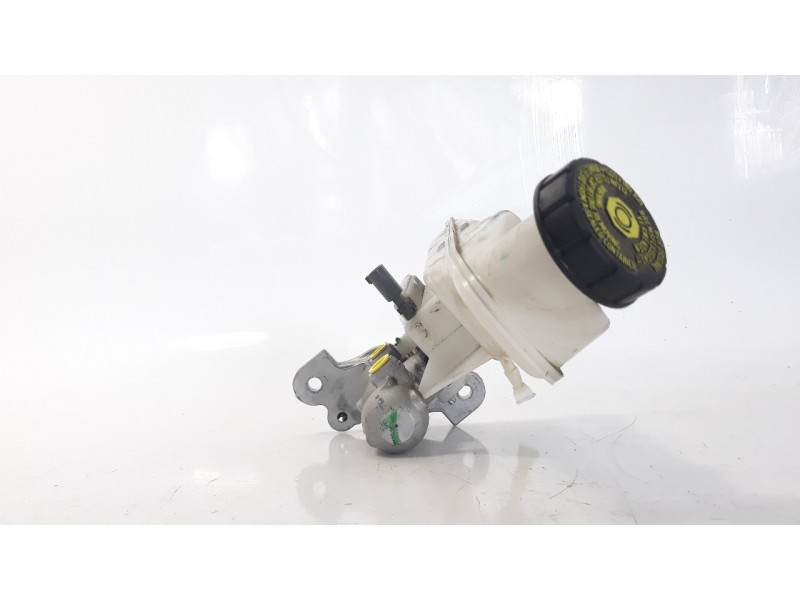 Recambio de bomba freno para infiniti q30 2.2d sport referencia OEM IAM A2464300202  