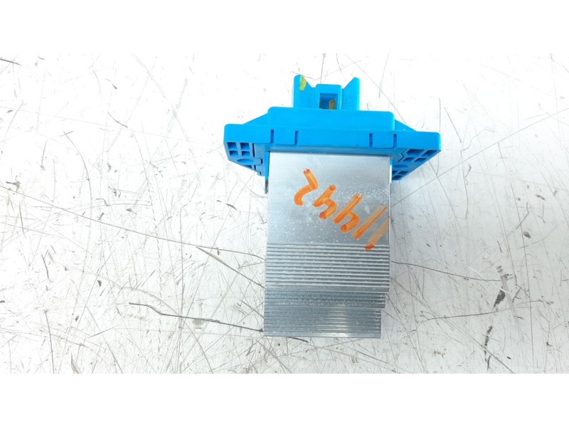 Recambio de resistencia calefaccion para hyundai tucson referencia OEM IAM 97235J5000  