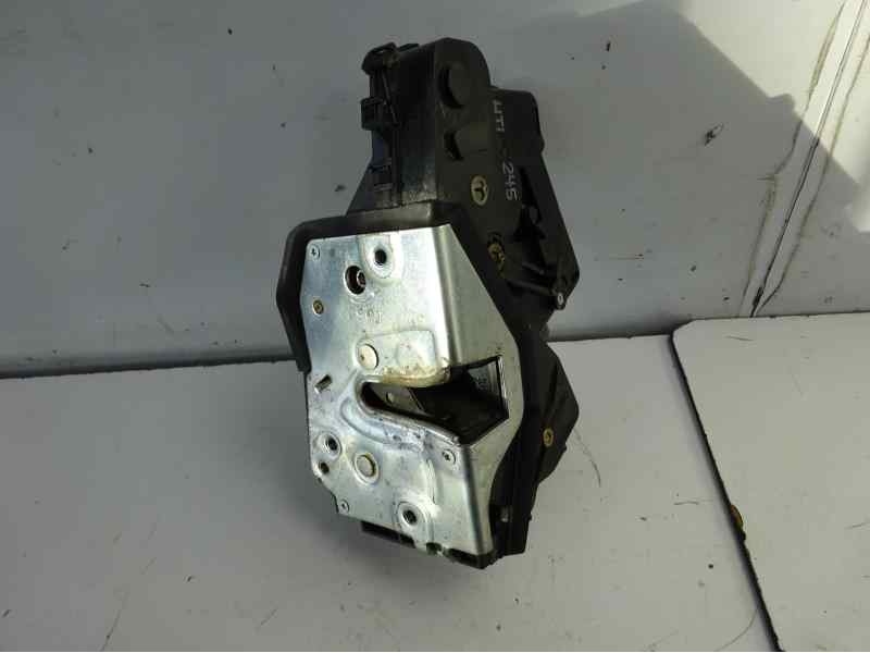 Recambio de cerradura puerta trasera izquierda para bmw serie 3 berlina (e46) 320d referencia OEM IAM   