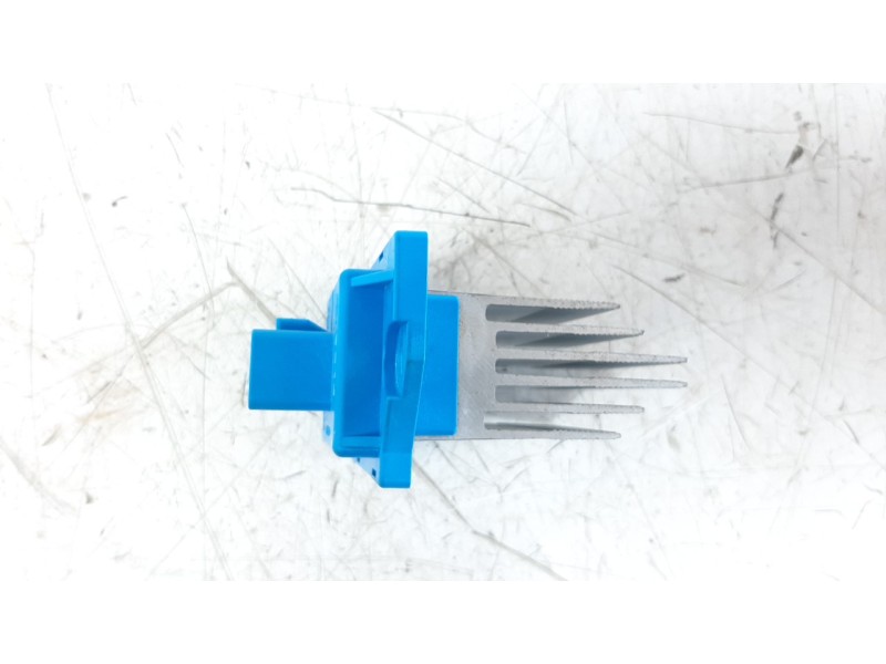 Recambio de resistencia calefaccion para hyundai tucson referencia OEM IAM 97235J5000  